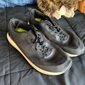 Strike MVMNT Vimana Hybrid Runner